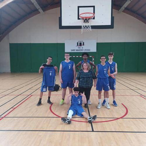 2024_04_07__20_29_16435580976_405043542266814_6109938613379563805_n